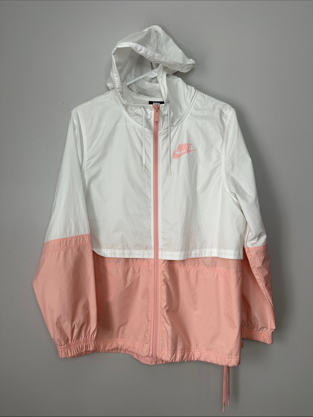 Nike White & Pink Hooded Colorblock Windbreaker Jacket size M